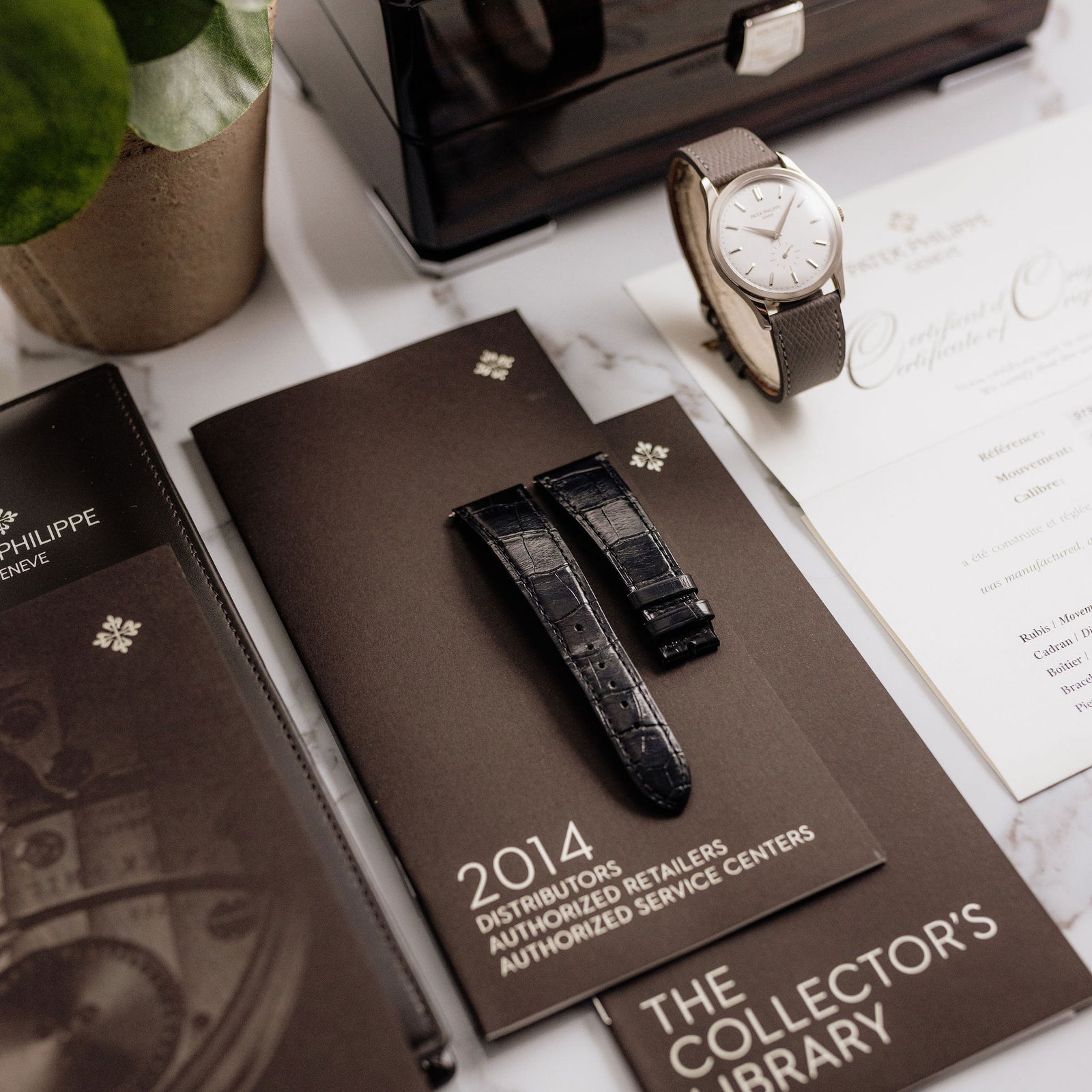 Patek Philippe Calatrava 5196G - Full set - Folding buckle – Mr