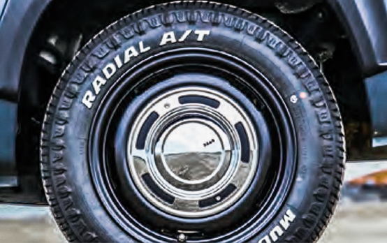 ラジアルエーティー | MUDSTAR マッドスタータイヤ