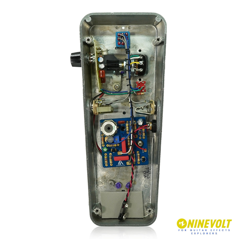 Area51 - FuzzWah | ワウペダル ファズ ギター エフェクター – NINEVOLT