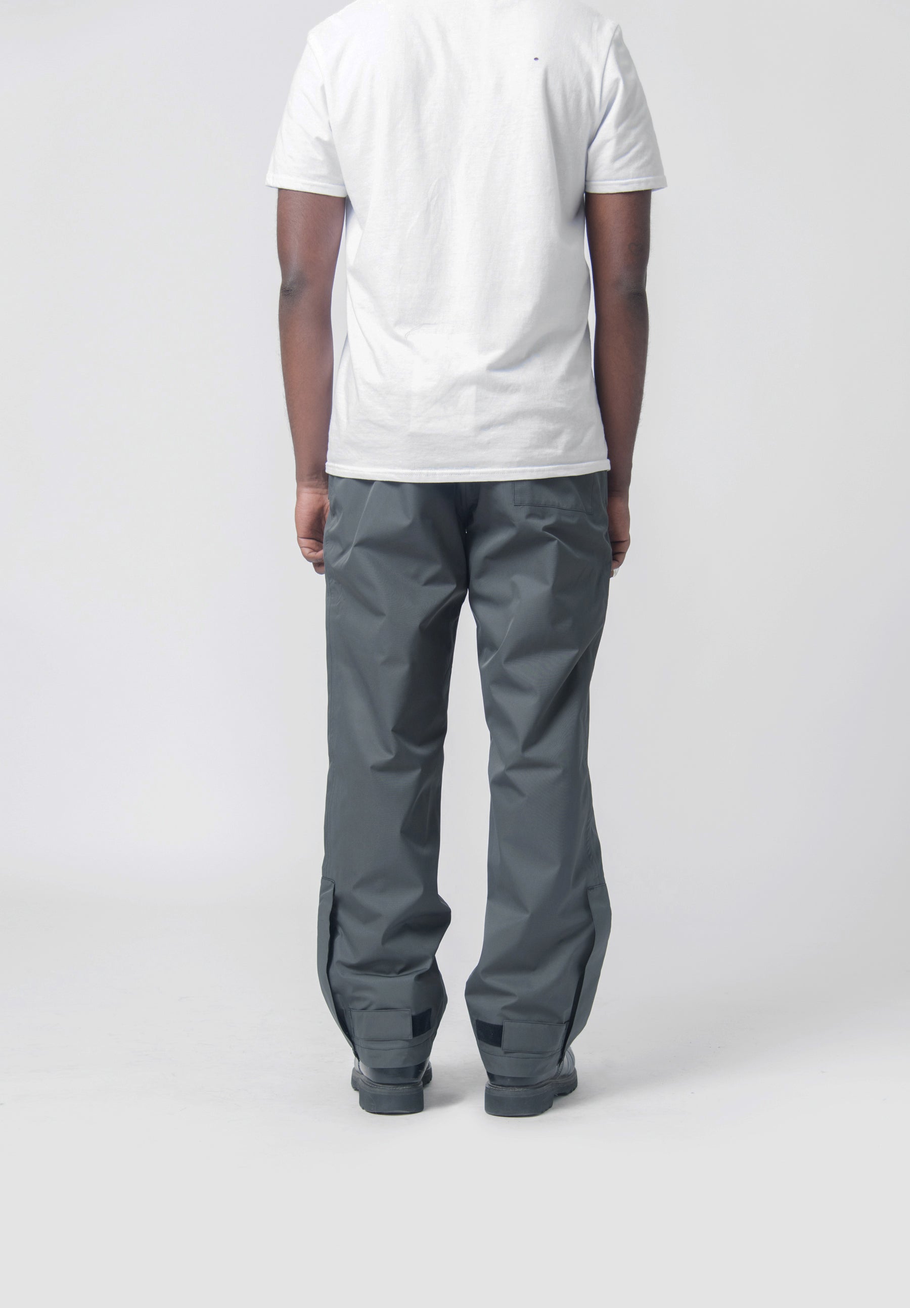 WR Laminated 2L Pant Coal Grey – NOMAD