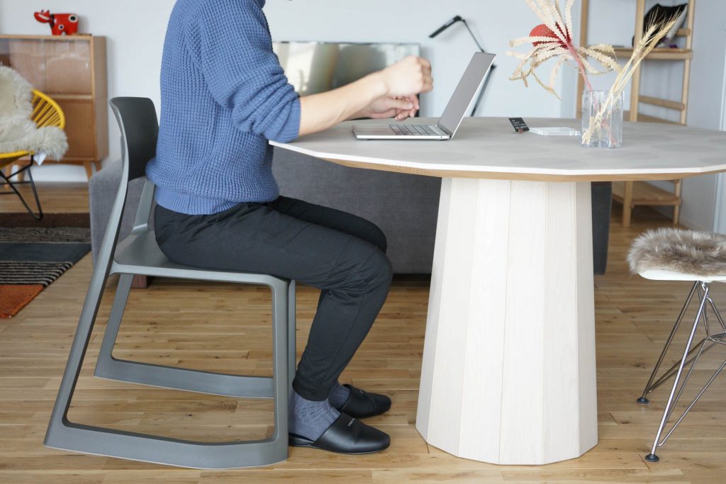 vitra（ヴィトラ）で始めるデザイナーズチェアがある暮らし | vanilla