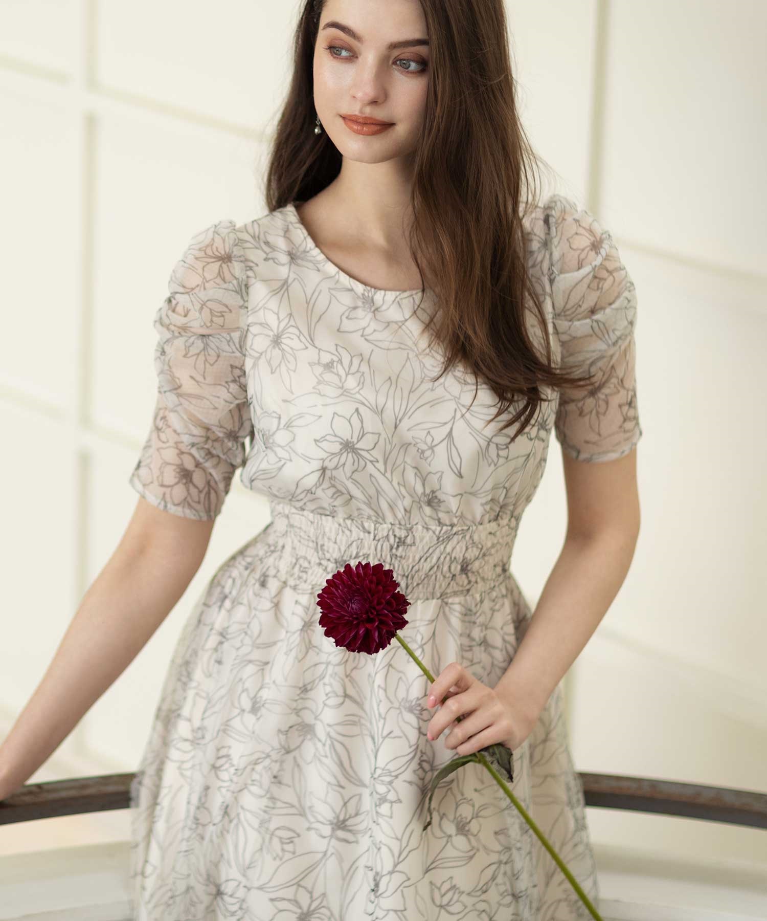 フラワープリントチュールワンピ | ロングワンピース | NOELA OFFICIAL