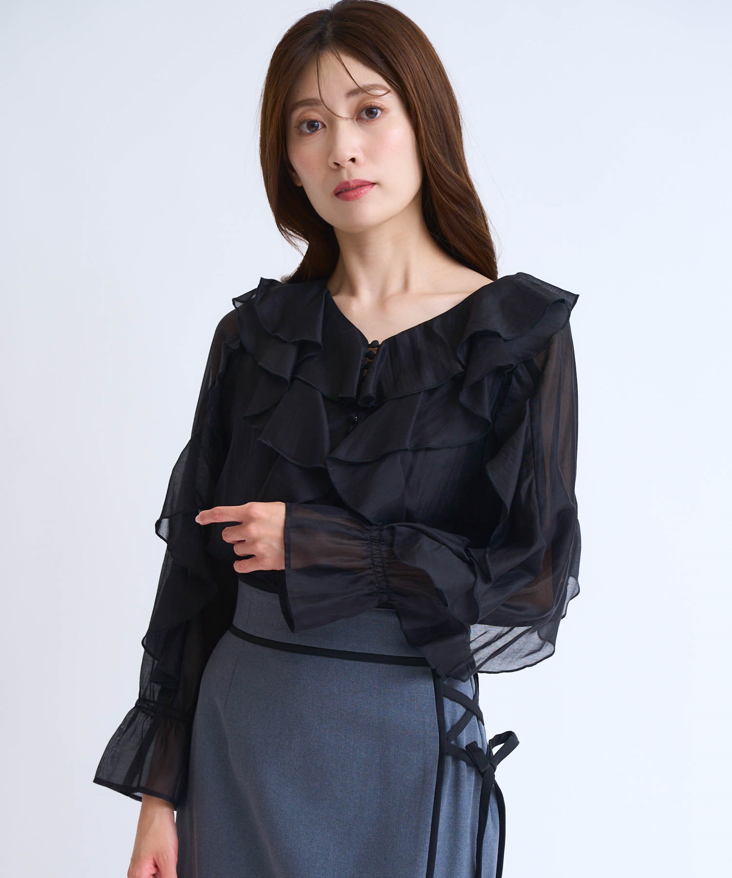 ラッフルフリルブラウス | シャツ・ブラウス | NOELA OFFICIAL WEB STORE