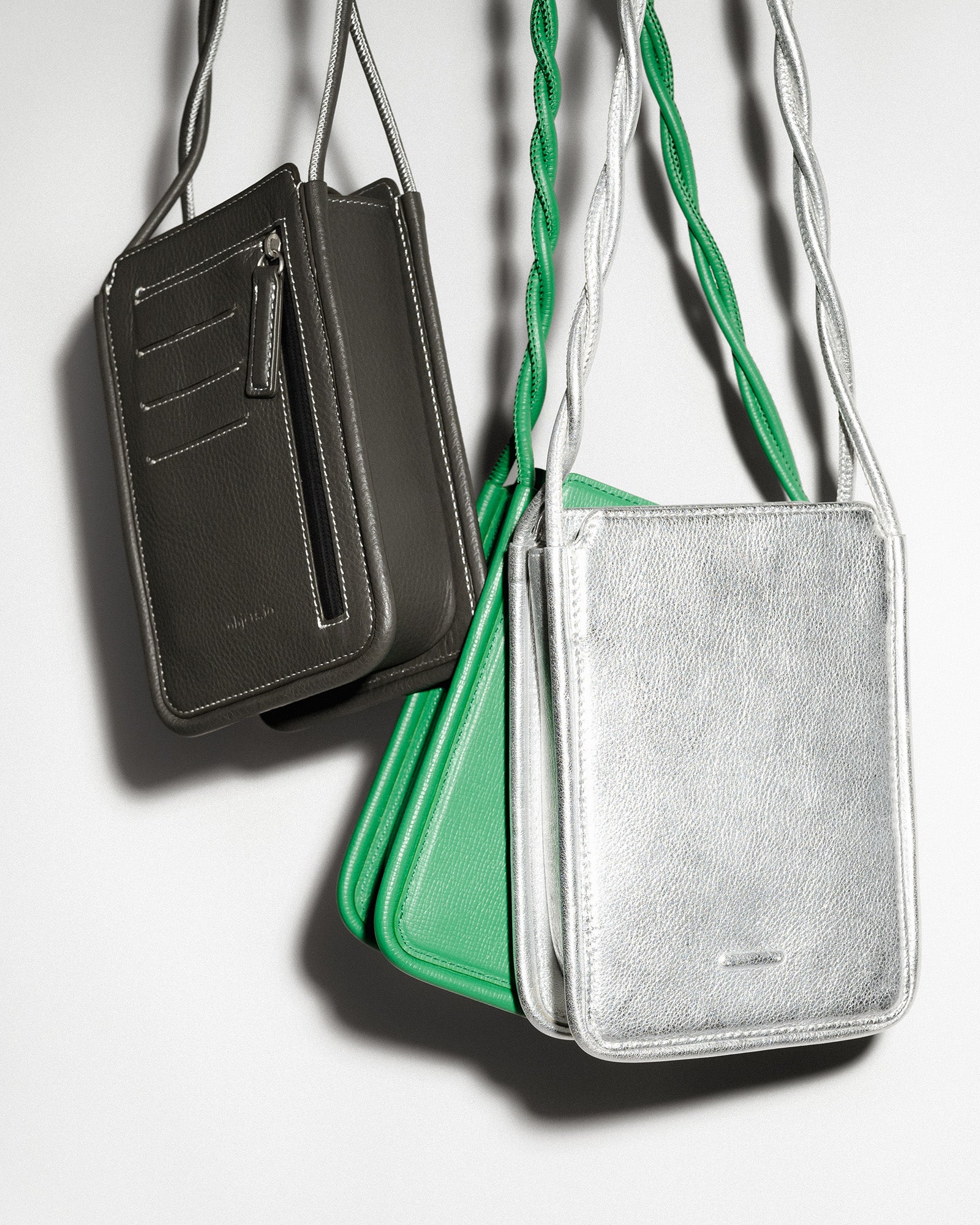 ウォレットバッグ ワイド / スマホショルダー – objcts.io