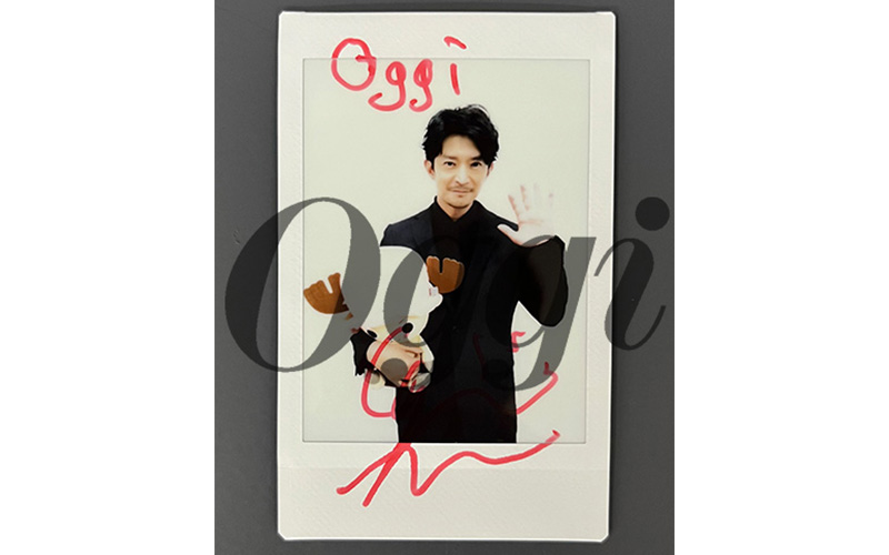 Oggi9月号に登場！ 声優・津田健次郎さんサイン入りチェキを1名様に