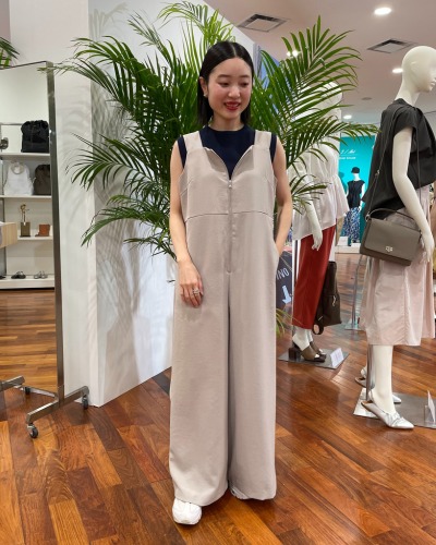 10日間で500着が爆売れ！ LOUNIEのオールインワンがきれいめ派女性に