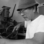 沖縄県三線製作事業協同組合 渡慶次 道政