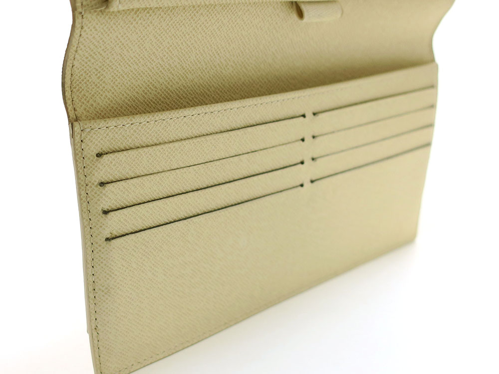 ルイヴィトン ダミエ アズール ポルトフォイユ・インターナショナル 長