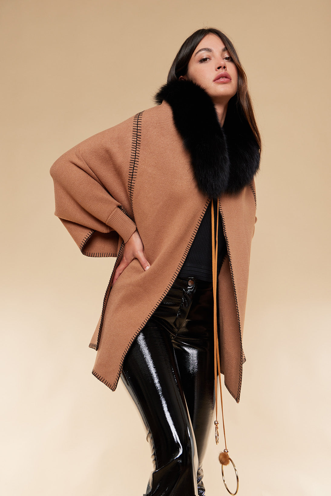 Whipstitch Detail Cape with Fur Collar – OO LA LA!