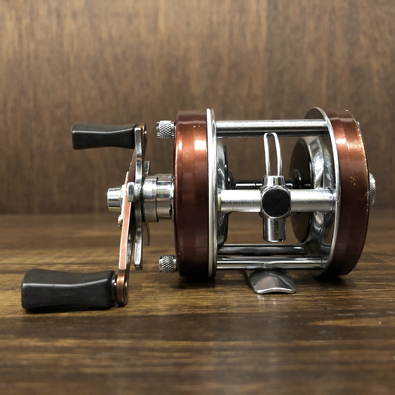 Abu Ambassadeur 5500 Brown Bait Casting Reel 760401 アブ