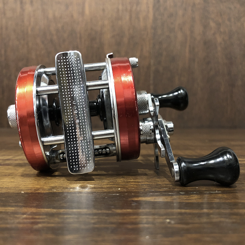 Abu Ambassadeur 5500 Cherry Red New High Speed Bait Casting Reel