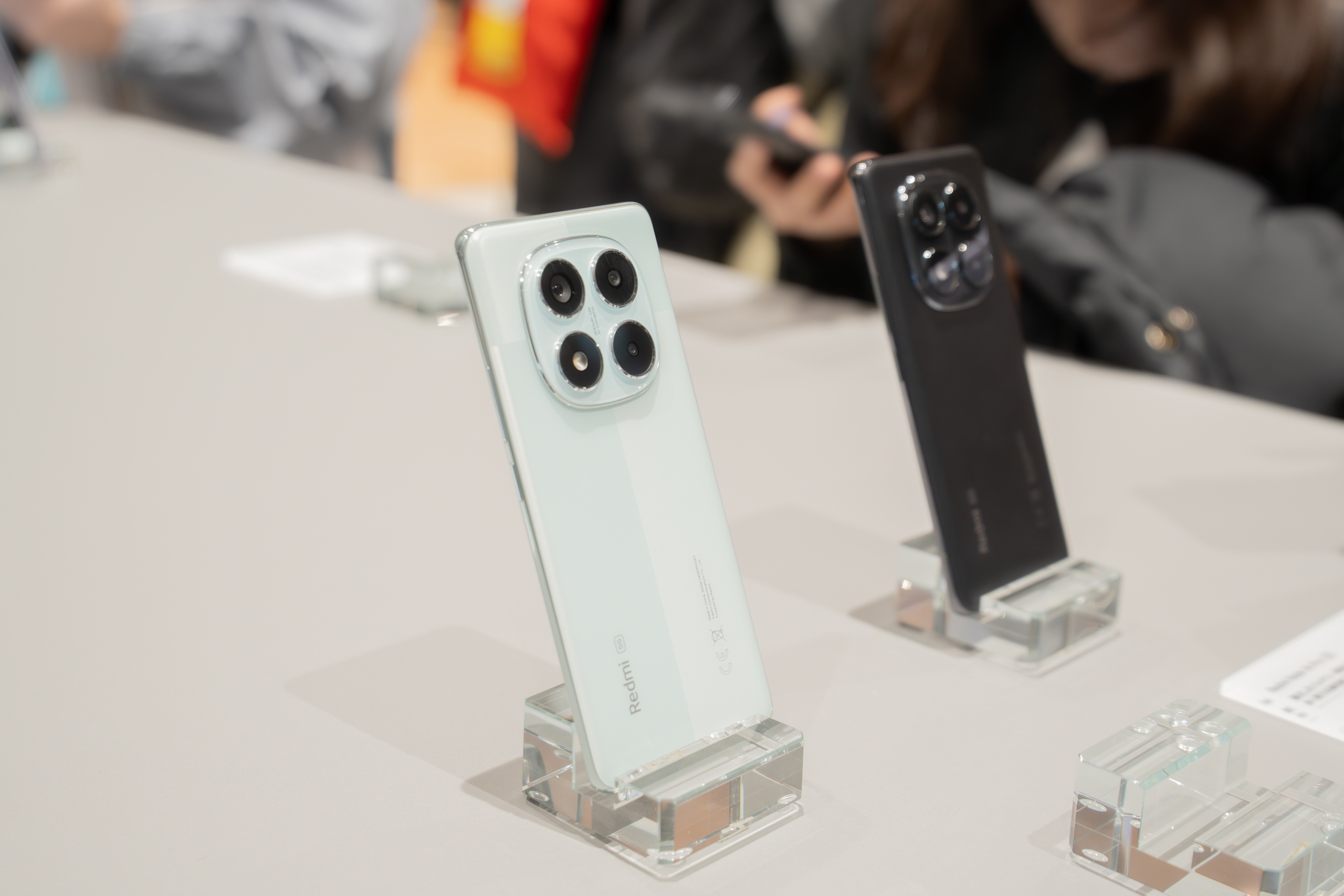 Redmi Note 14 Pro 5G発表。バッテリー寿命4年間で80%維持！IP68防塵