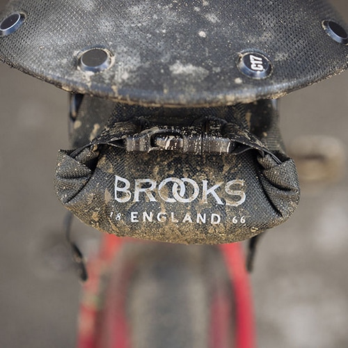 BROOKS ( ブルックス ) フレームバッグ SCAPE SADDLE ROLL BAG