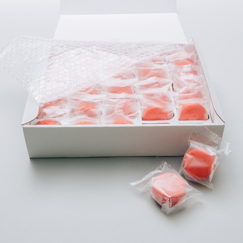 Mマカロン フランボワーズ 30個 : 丸菱ファクトリー / 丸菱