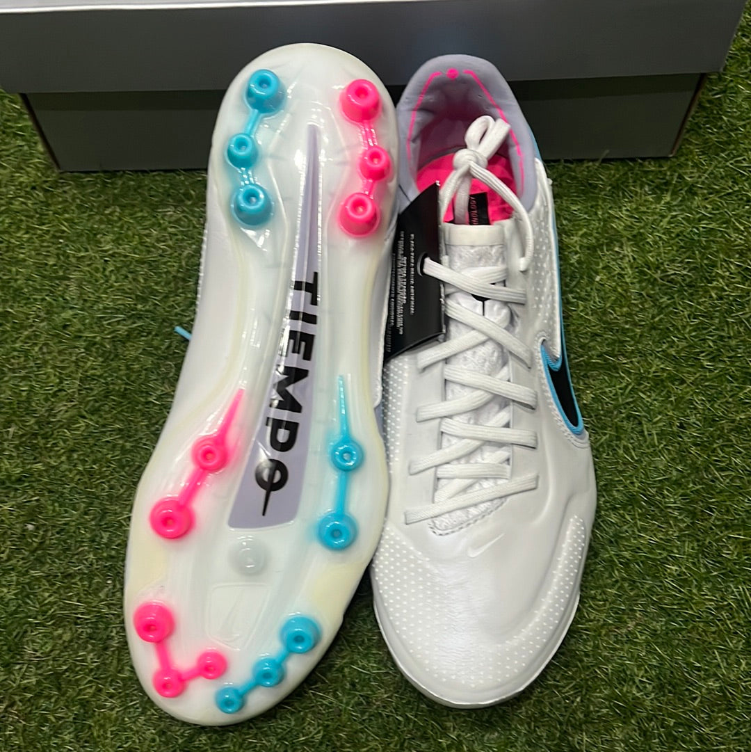 Tiempo – 俺の足 サッカー用品セレクトショップ