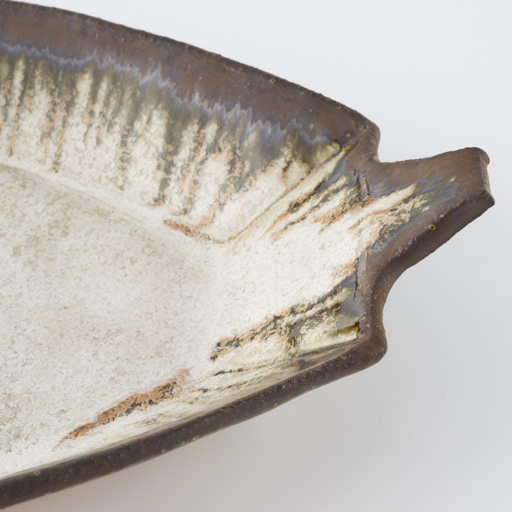 作家 藤原純 箱舟プレート L 白 ¥5,500 大人の焼き物