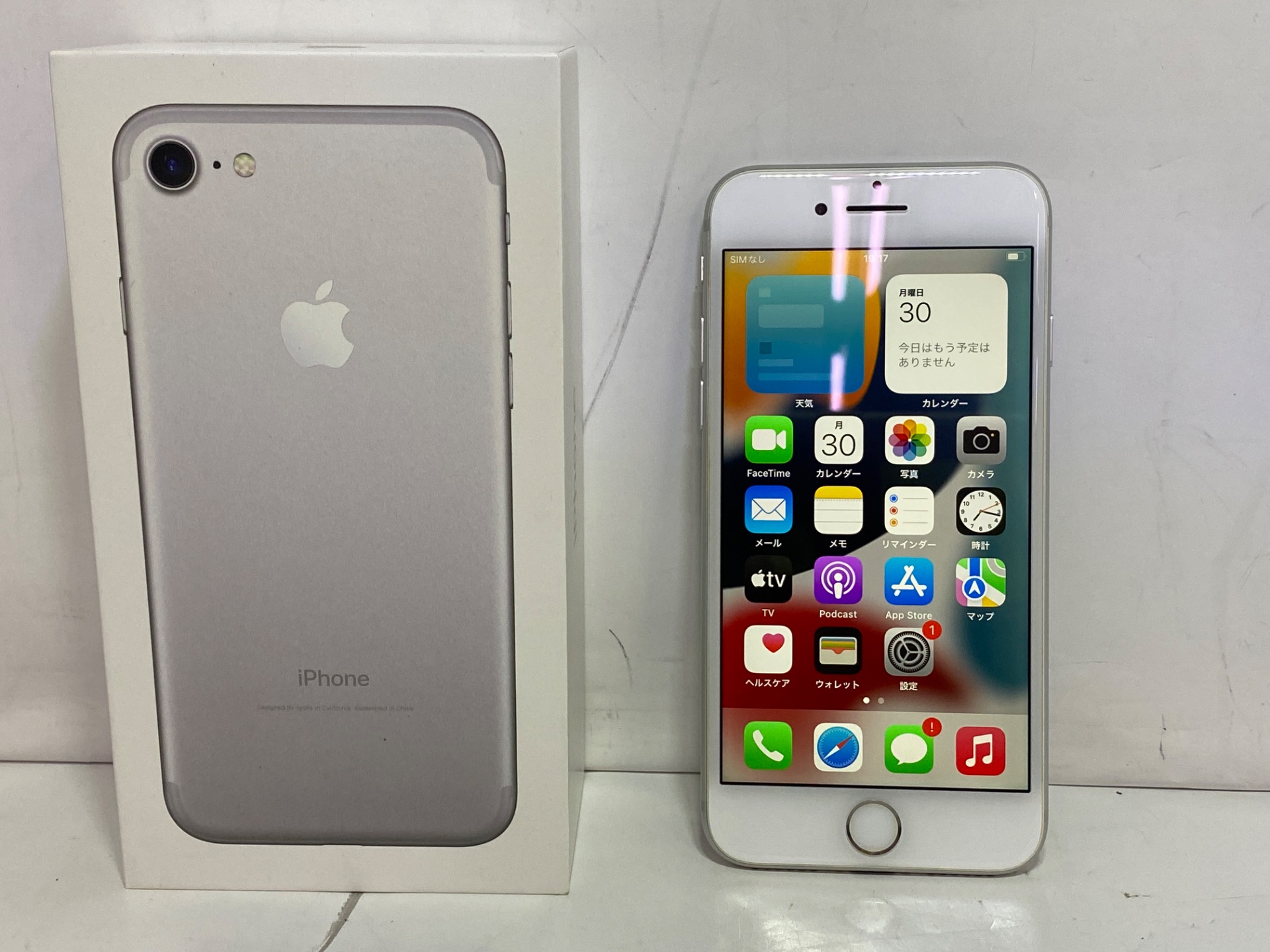 SIMフリー iPhone 6 128GB シルバー バッテリー状態97% iPhone