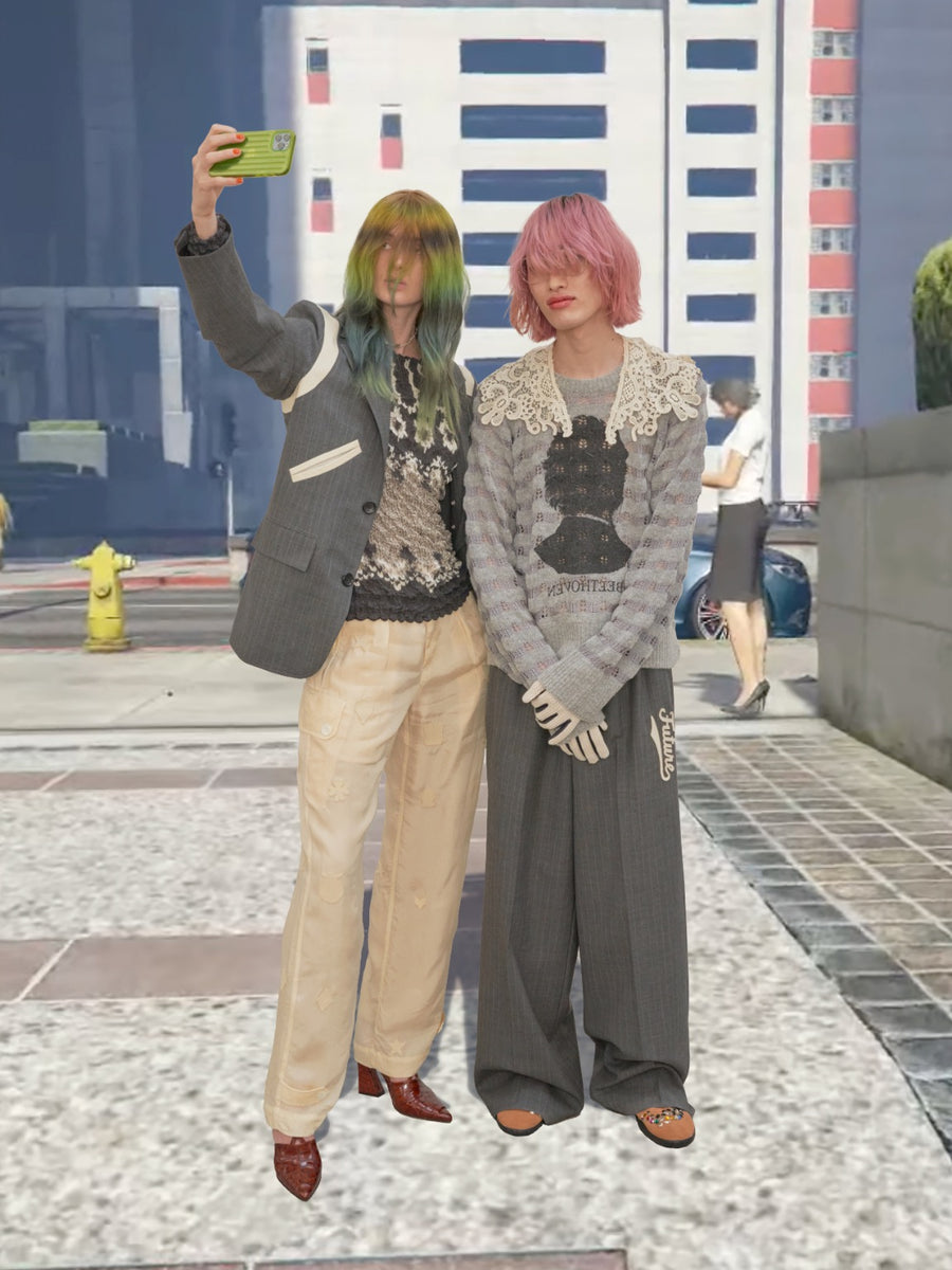 Masu's Reverse BeeThoven Sweater Gray Mail Order | Palette Art