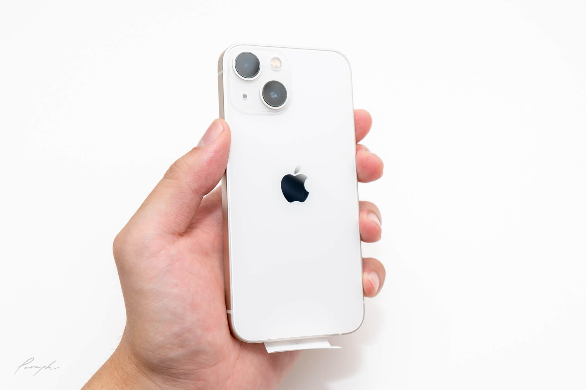 美しい色と高級感あふれるボディ。iPhone 13シリーズ開封ファースト