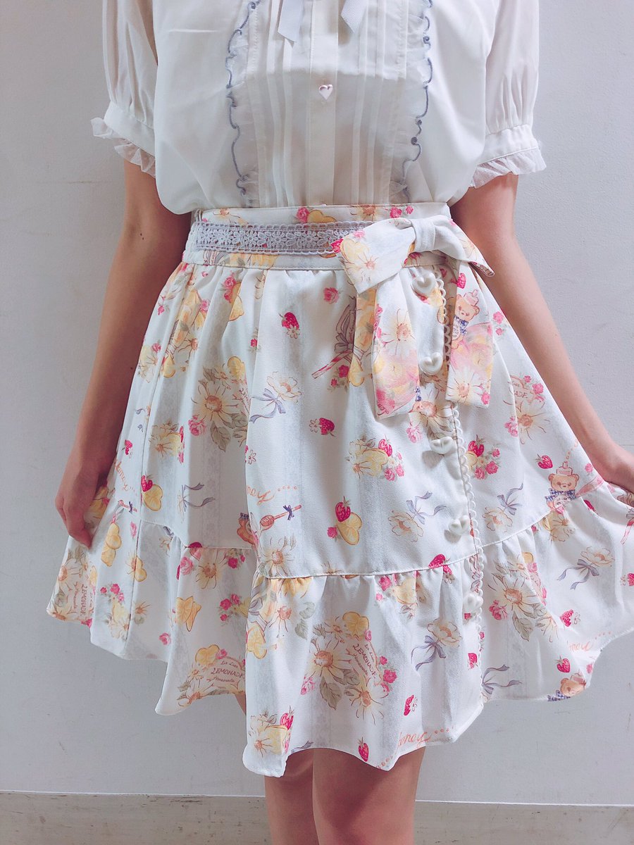 NEW ARRIVALS💕】 新作商品をご紹介✨ ハートレモネードスカート💓 193