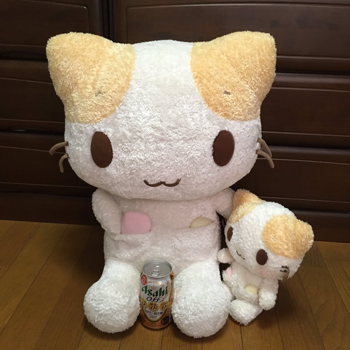 マシュマロみたいなふわふわにゃんこ サンリオ ポーズ ぬいぐるみ