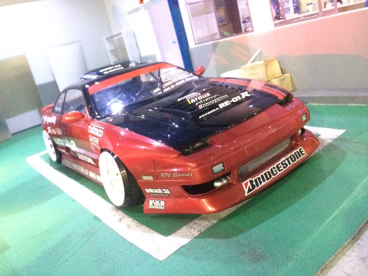 ヨコモ s13 ワンビア 180sx フロント移植 ボロ車仕様