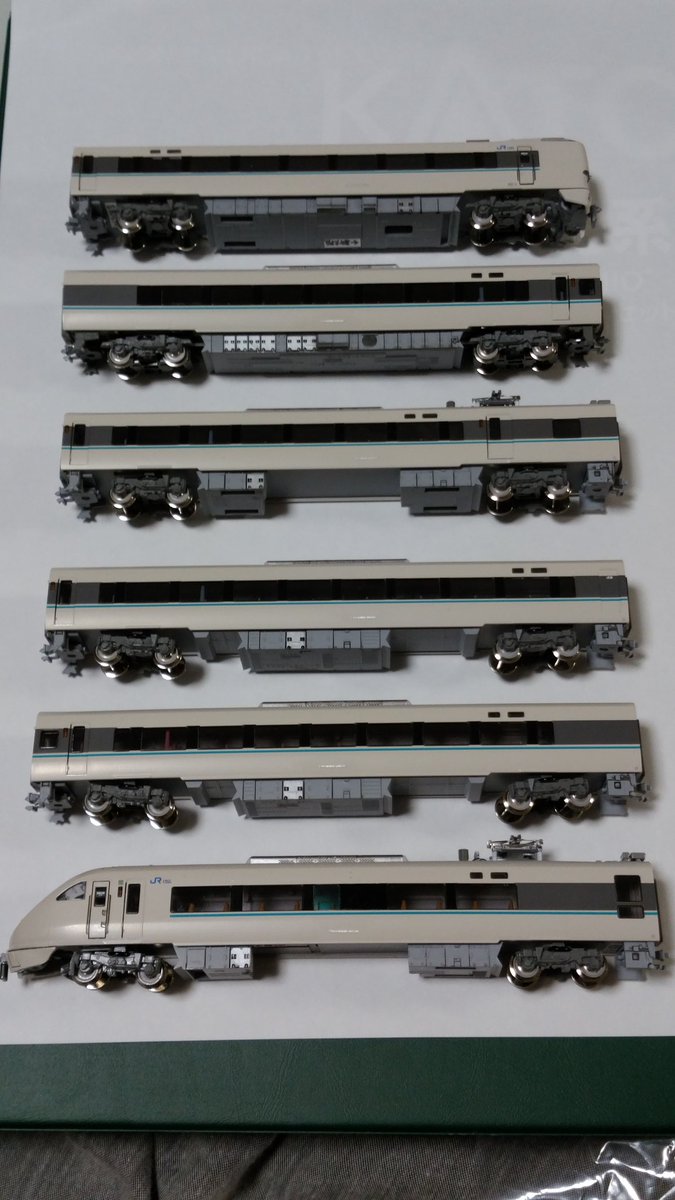 289系京キトJ3編成完成！ 主な加工点: ・クロを半室グリーン化（0.5mm