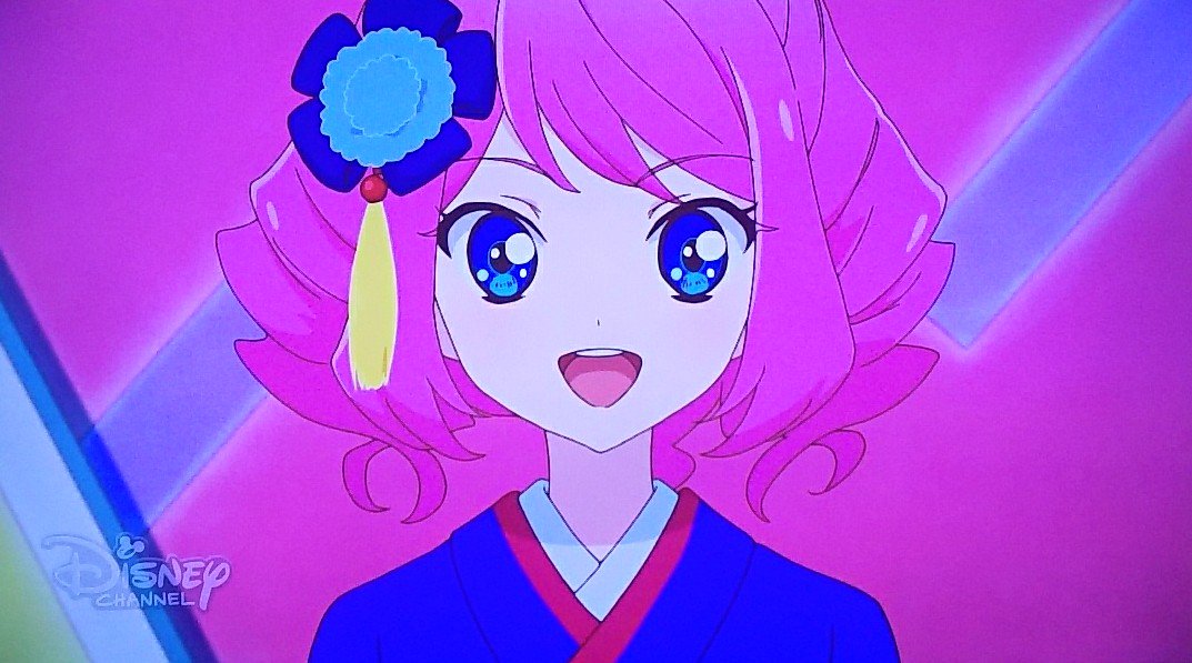 新春一発目のライブはローラの「1,2,Sing for You!」 パープルロンドン