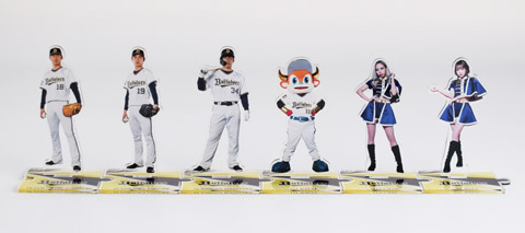 昨年大好評だったアクリルスタンドを今年も販売します！自分だけの