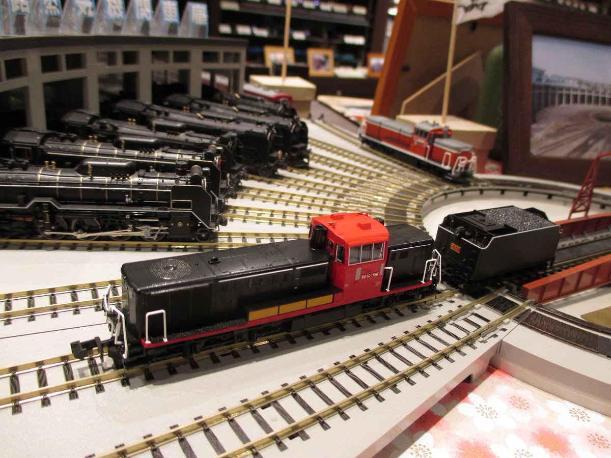 DE10 1156 梅小路運転区】DE10 1156は京都の梅小路運転区で僚機1118