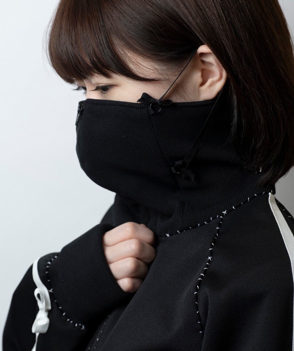 お待たせしていたマスク？ができました。僕らなりの答えです。女の子を