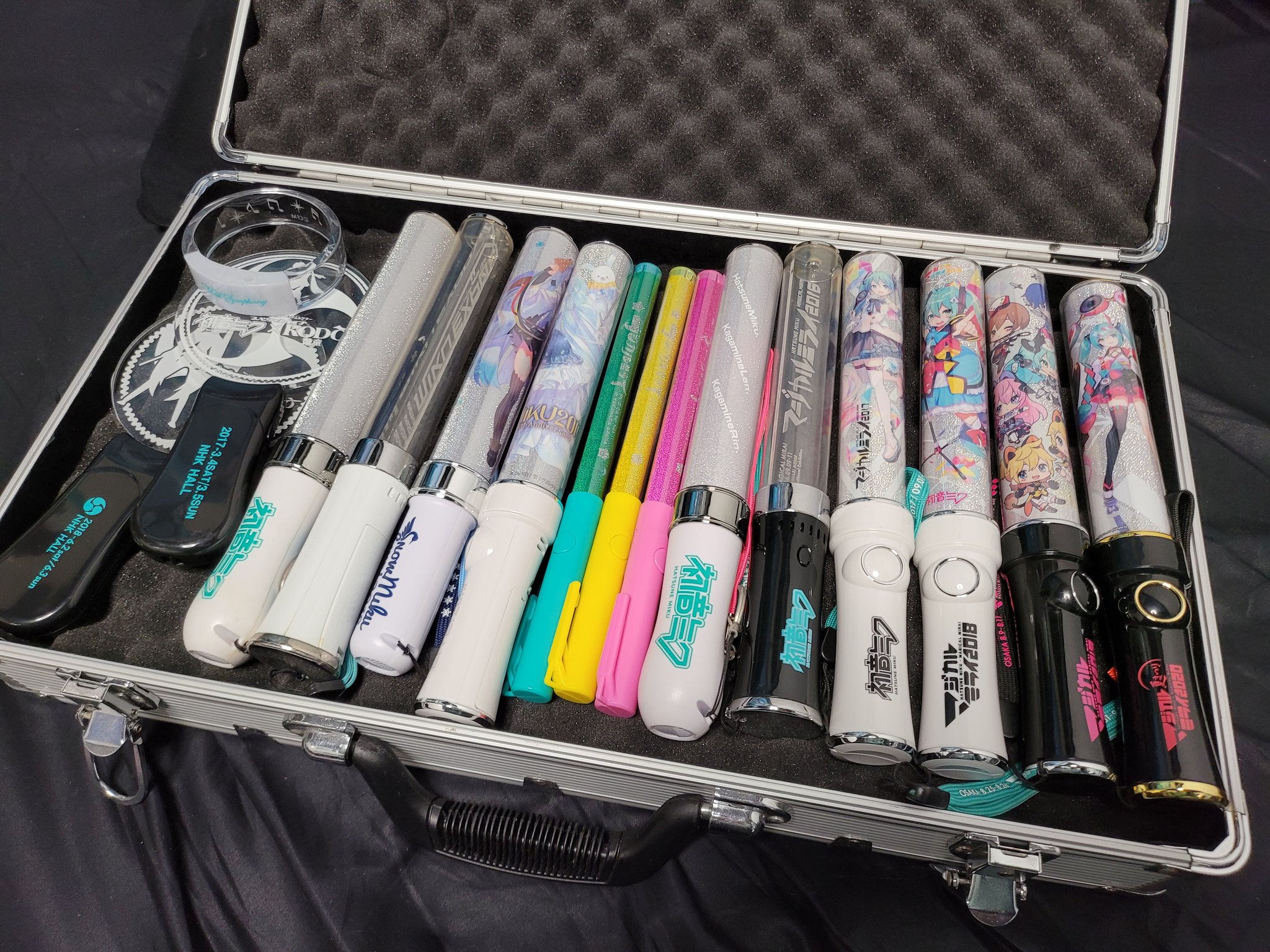 マジカルミライ 2020 夏まつり OSAKA ペンライト 開封済 イラスト