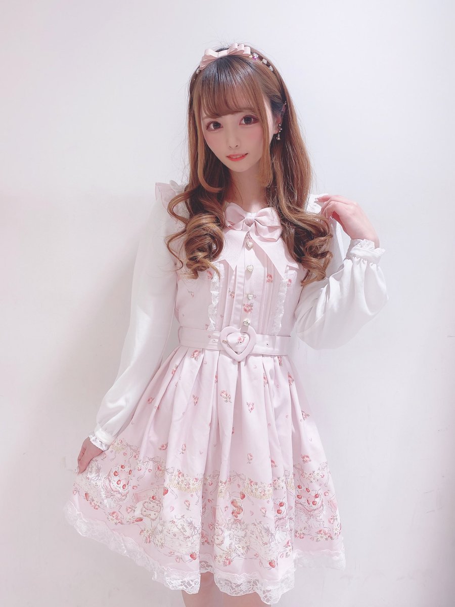 前週売数ランキング✨ 🥉Anniversary Cake柄ワンピース 111-6001-0