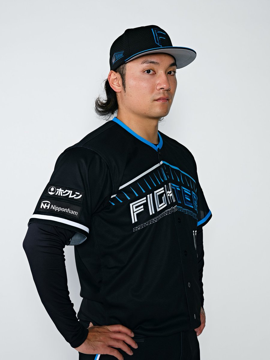 エスコンフィールド1周年ユニフォーム✨ 2024年の開幕投手に指名された