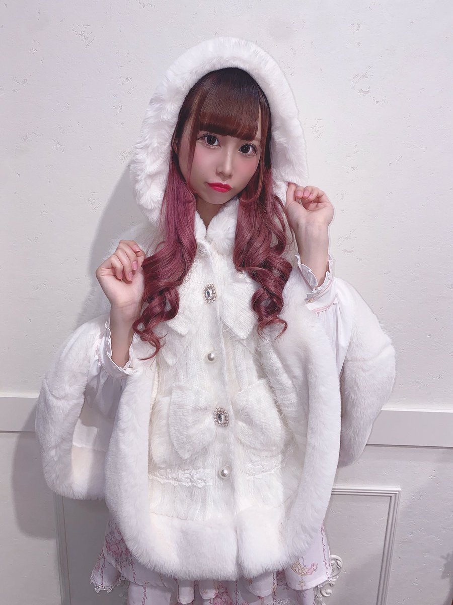 ͙*🍓LIZ LISA ラフォーレ原宿店🍓‧͙* 毎年即完売❕LIZLISA定番ニット