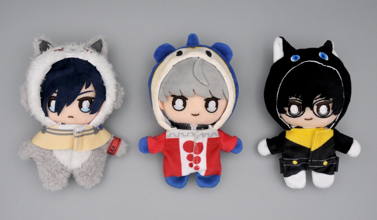 発売中の《 #ペルソナシリーズ の主人公ぬいぐるみキーホルダー》に