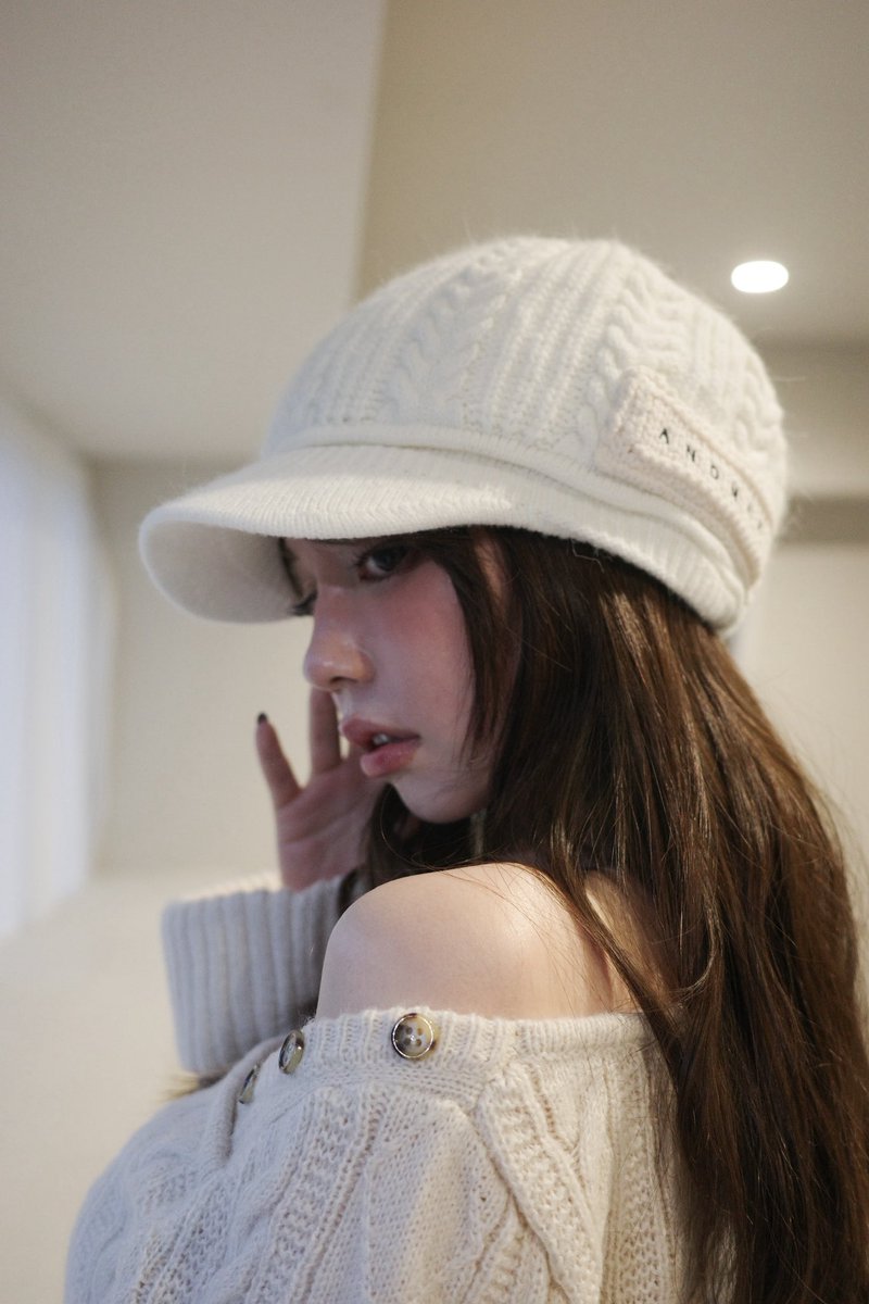Mary casquette color ivory/mocha/black ¥6600-tax in 全面に施された