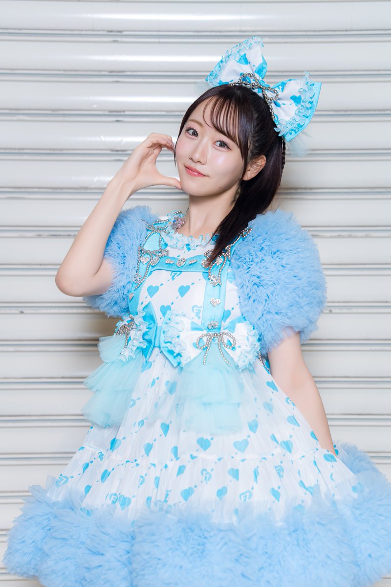 FRUITS ZIPPER】❤️🧡💚🩵💛🩷💜 🩵真中まな @manafy_fz0422 1999年4