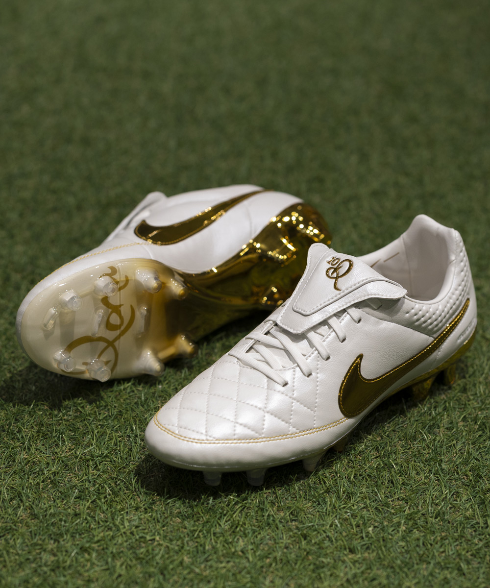 ナイキ ティエンポ『タッチ・オブ・ゴールド』 黄金のタッチを持つ男の