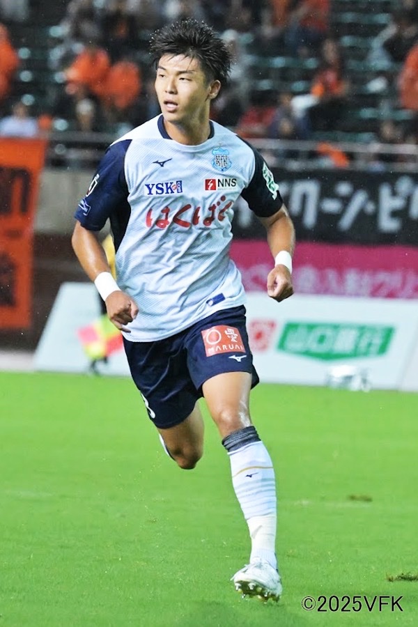 ヴァンフォーレ甲府　ユニフォーム　3番孫大河選手