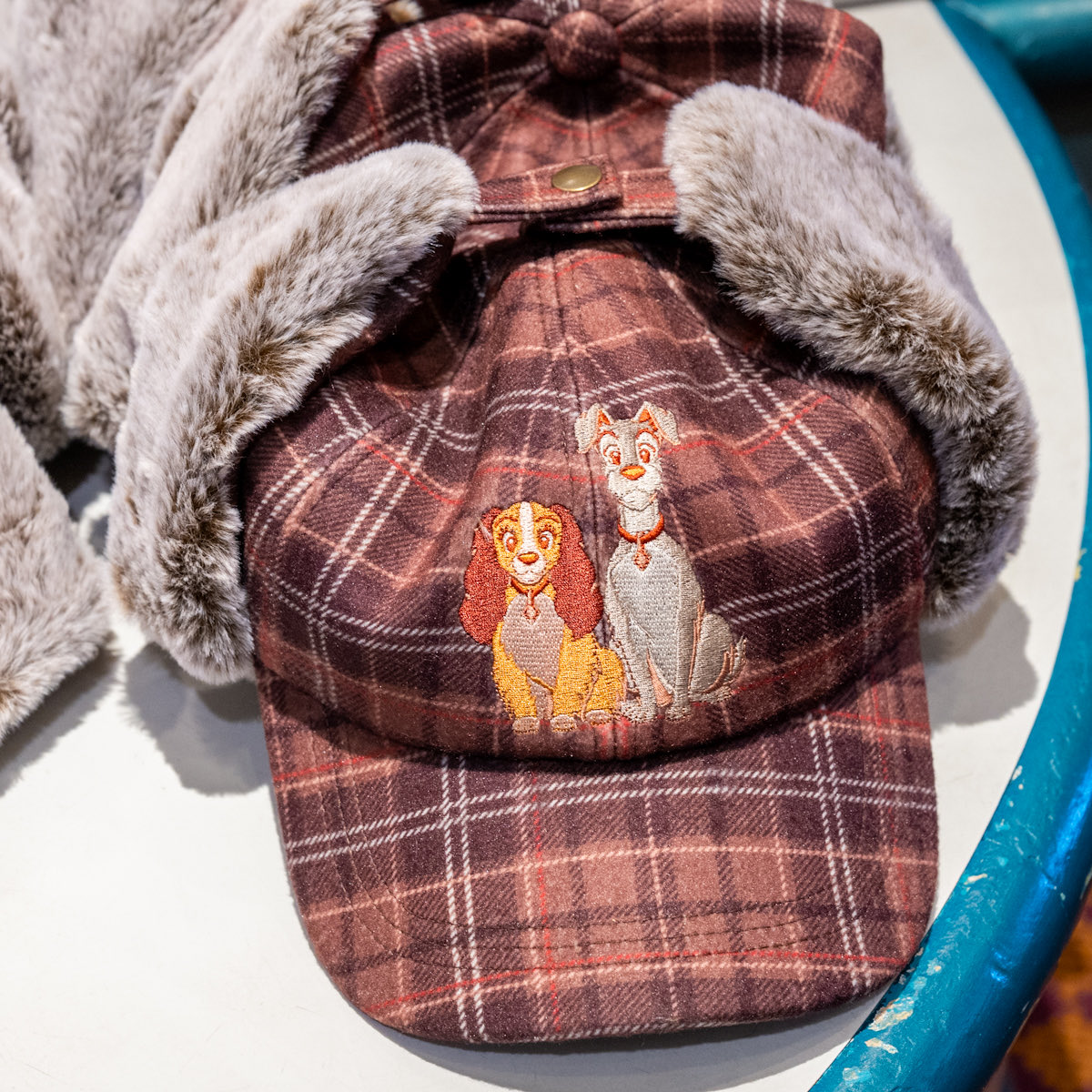 レトロクラシックなチェック柄！ 東京ディズニーリゾート 「わんわん
