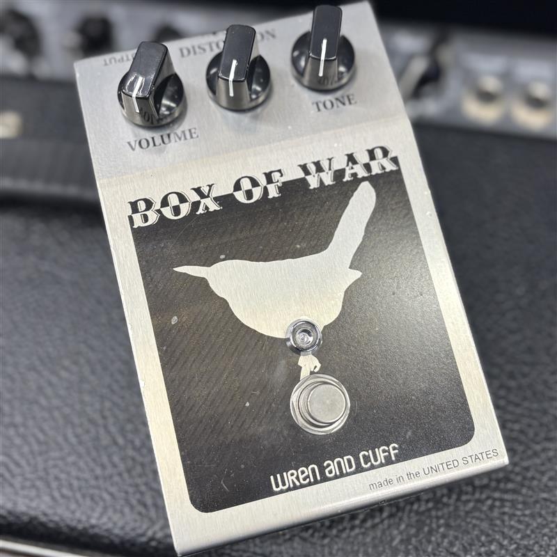 Wren and Cuff Box of War 日曜日までの大幅値下げ Wren and Cuff Box