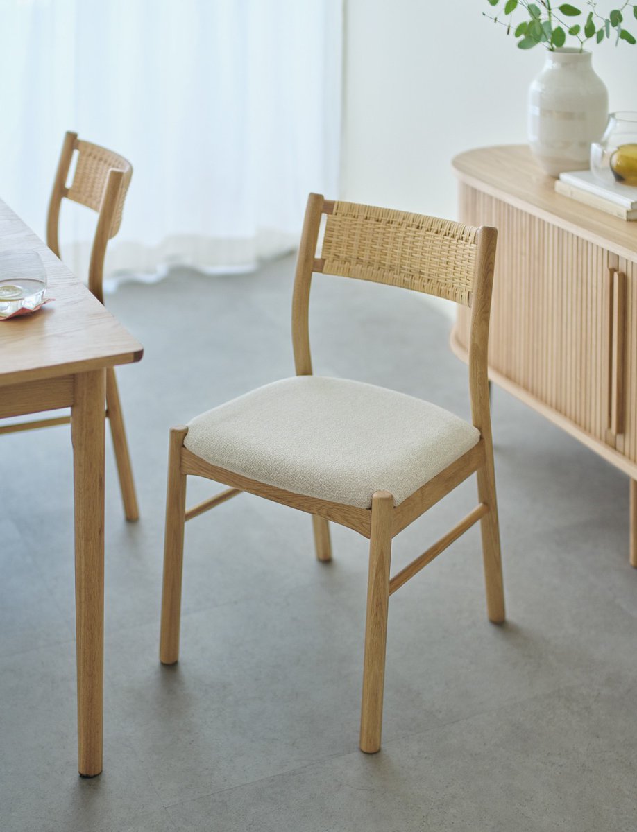 8/9まで掲載】unico ナチュラルウッド 木製テーブル 下部棚付き 8/9