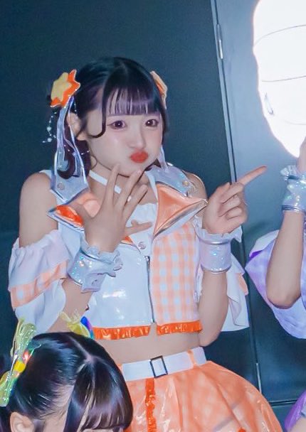 これのせいでオン眉まむを煽るまむが出来上がった。