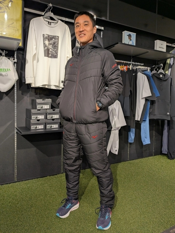 スタッフのおすすめ！／ モレリア テックフィルブレスウォーマー