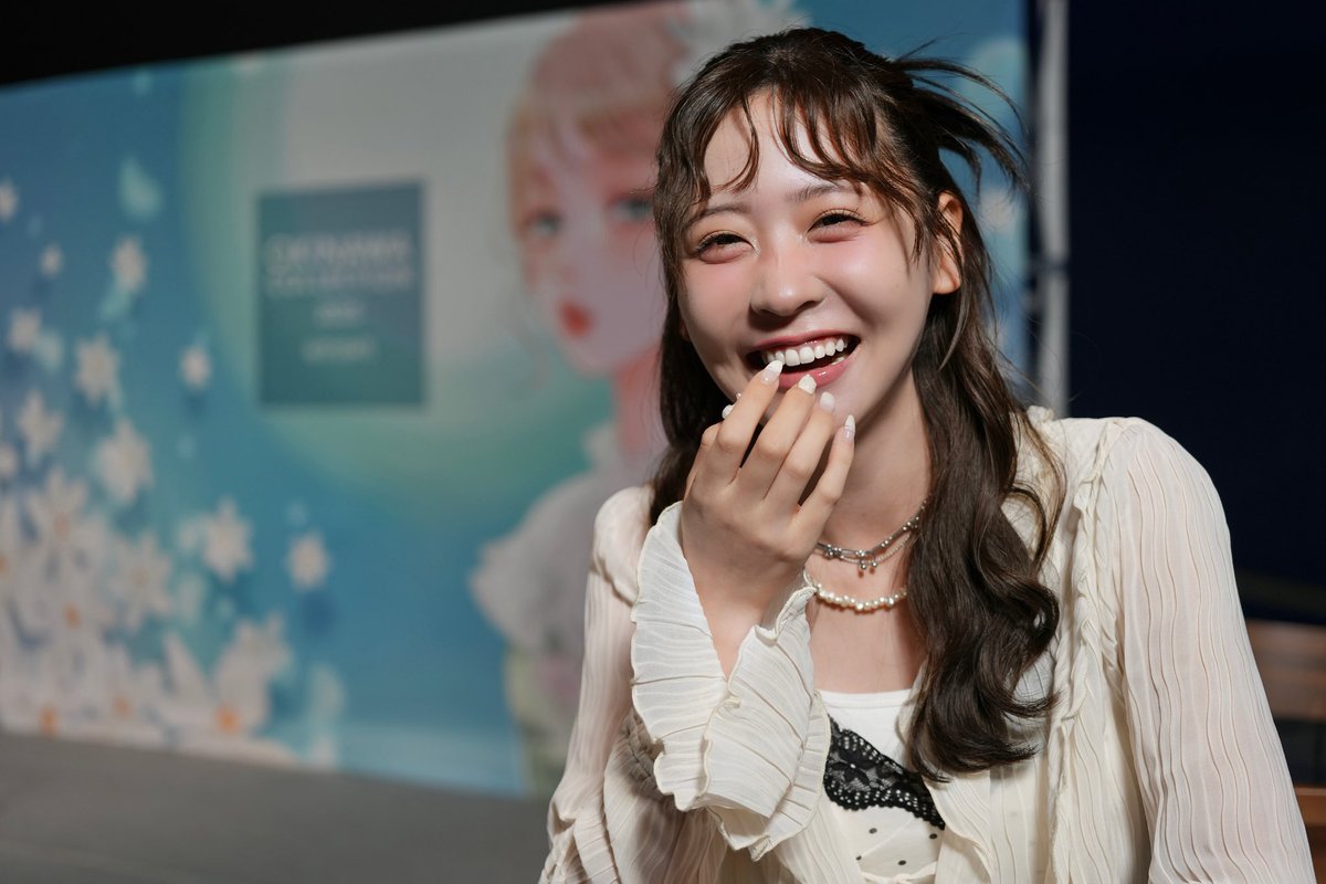 ランウェイ前の大人な優衣ちゃんを発見📸💡 いつもよりちょっぴり違う