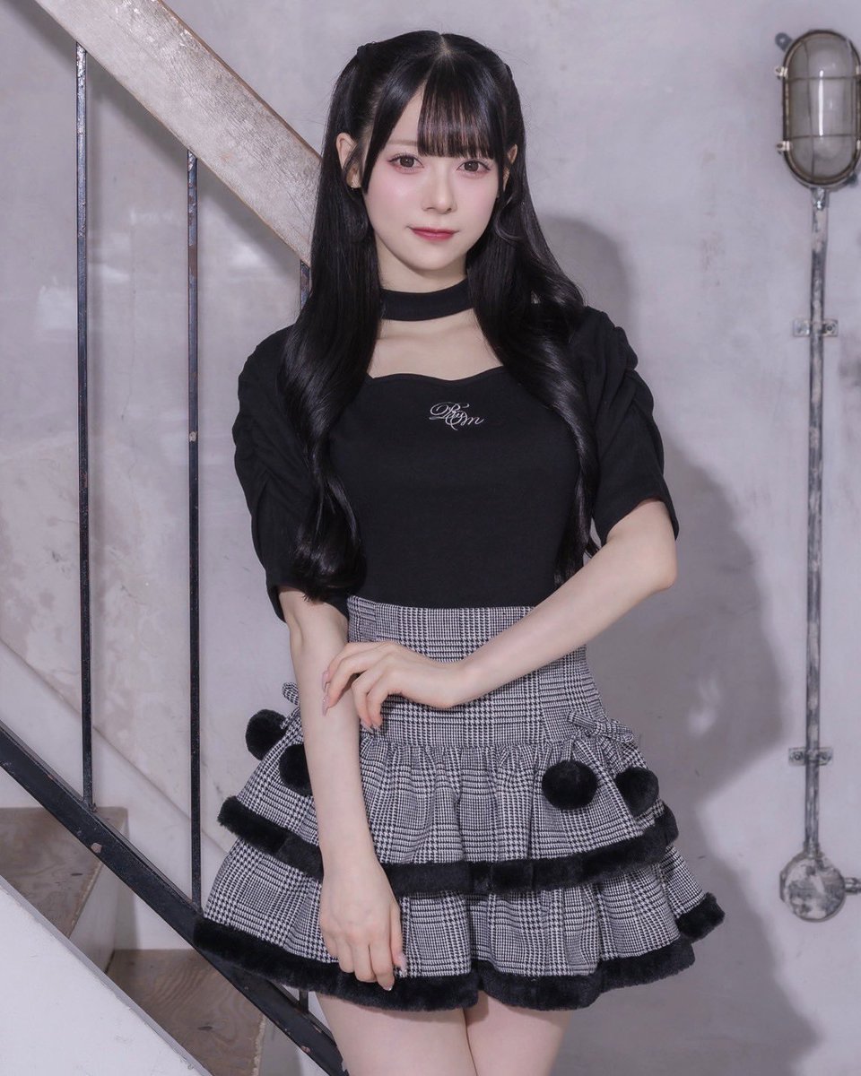 Coming soon 🎀／ Autumn Collection🐇🖤 ♡ファー付きティアードミニ