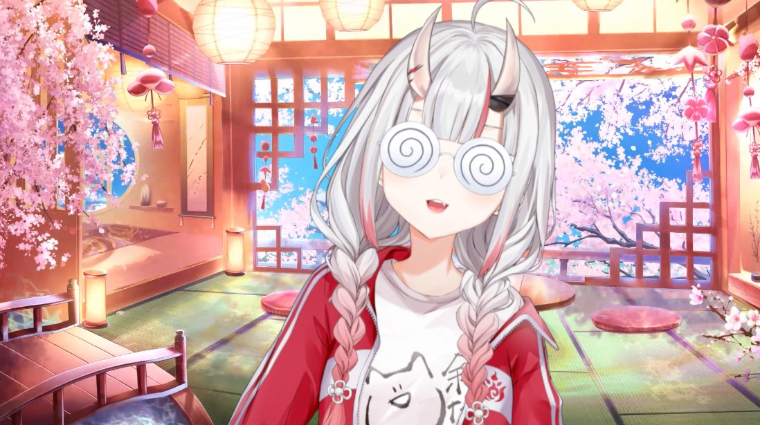 新衣装お披露目ありがとうございました‼️‼️ クソださスウェット