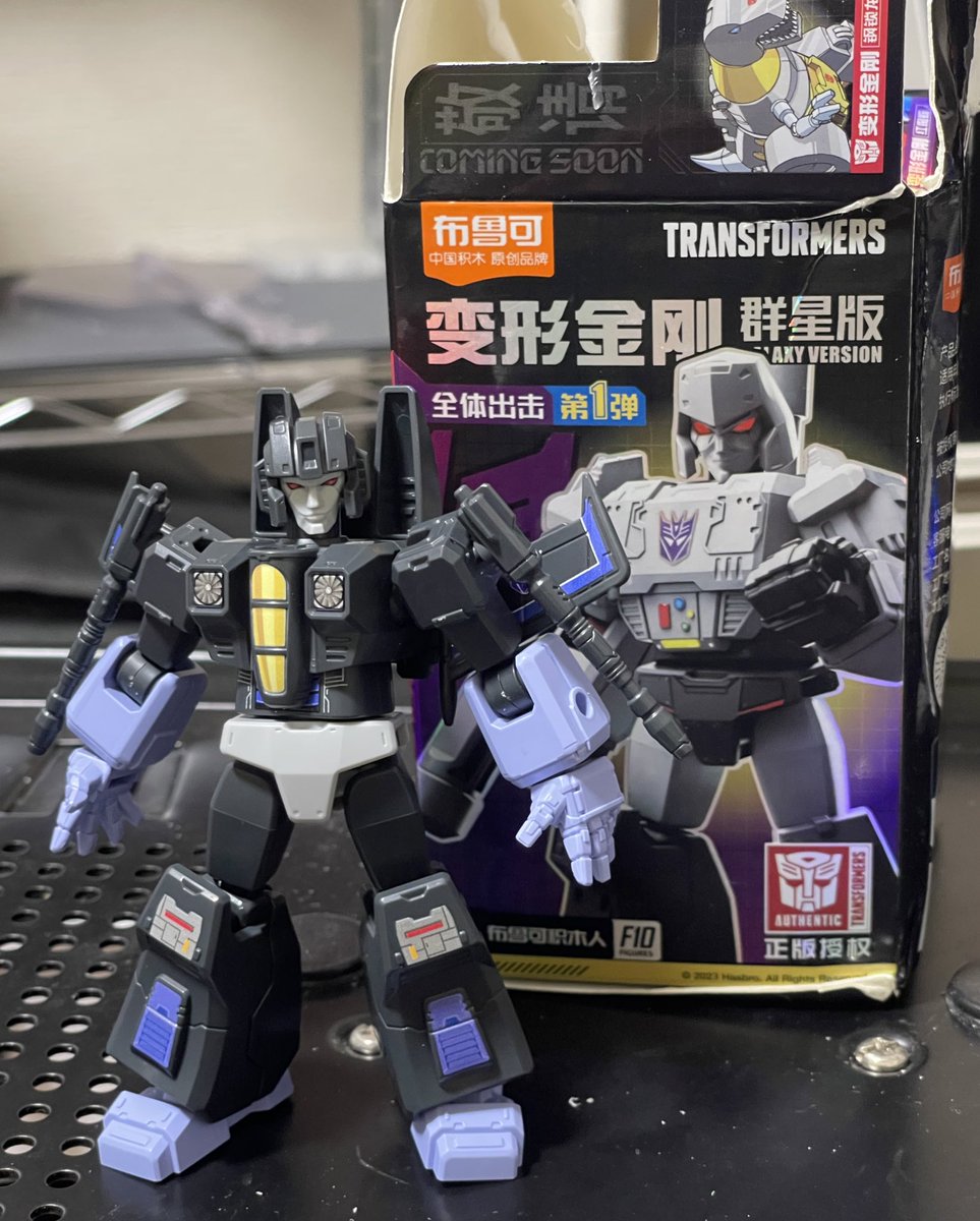 中国で売ってたトランスフォーマーのおもちゃが良かったので何POSTか