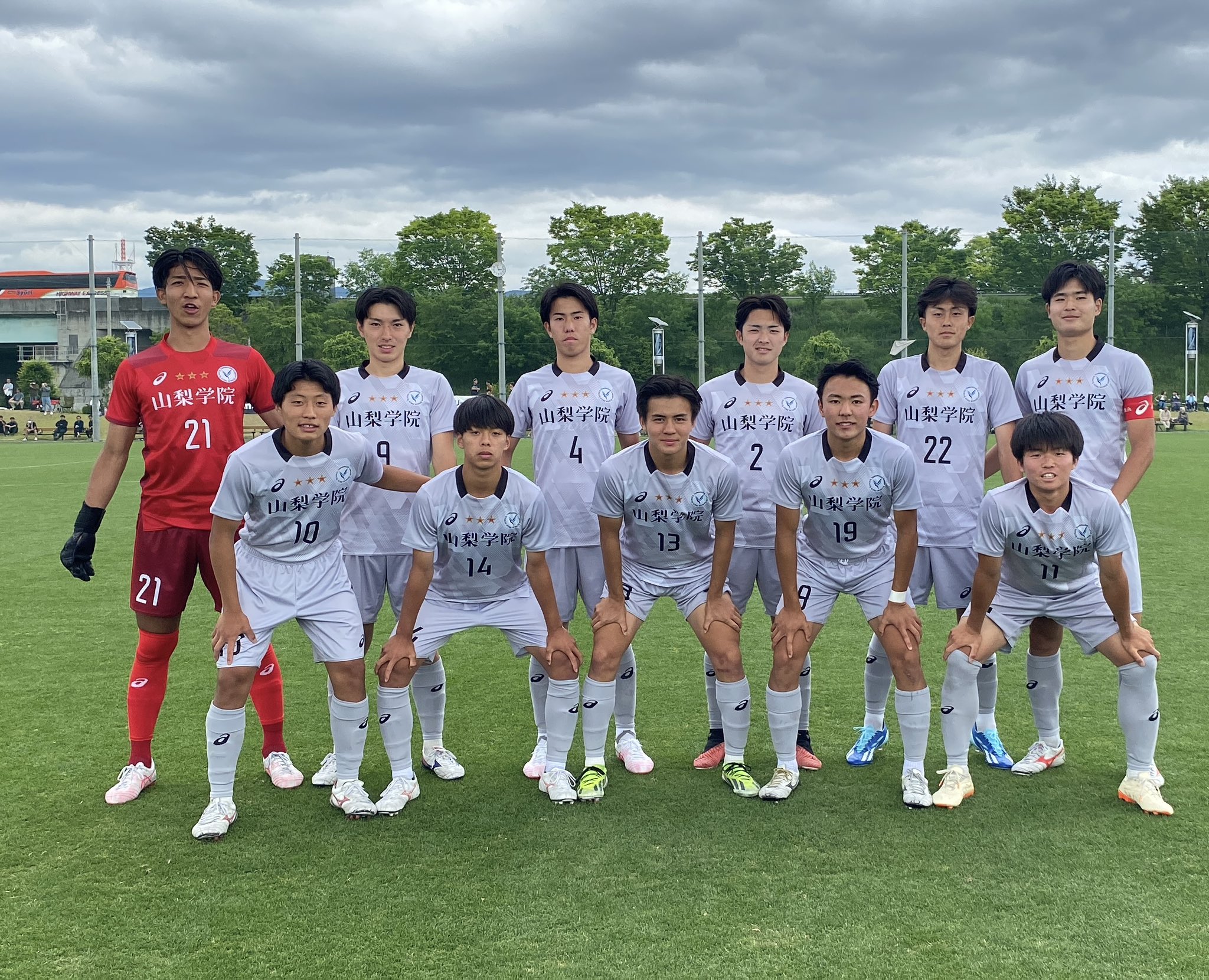 山梨学院高校サッカー部ユニフォーム ポロシャツ付き 山梨学院高校